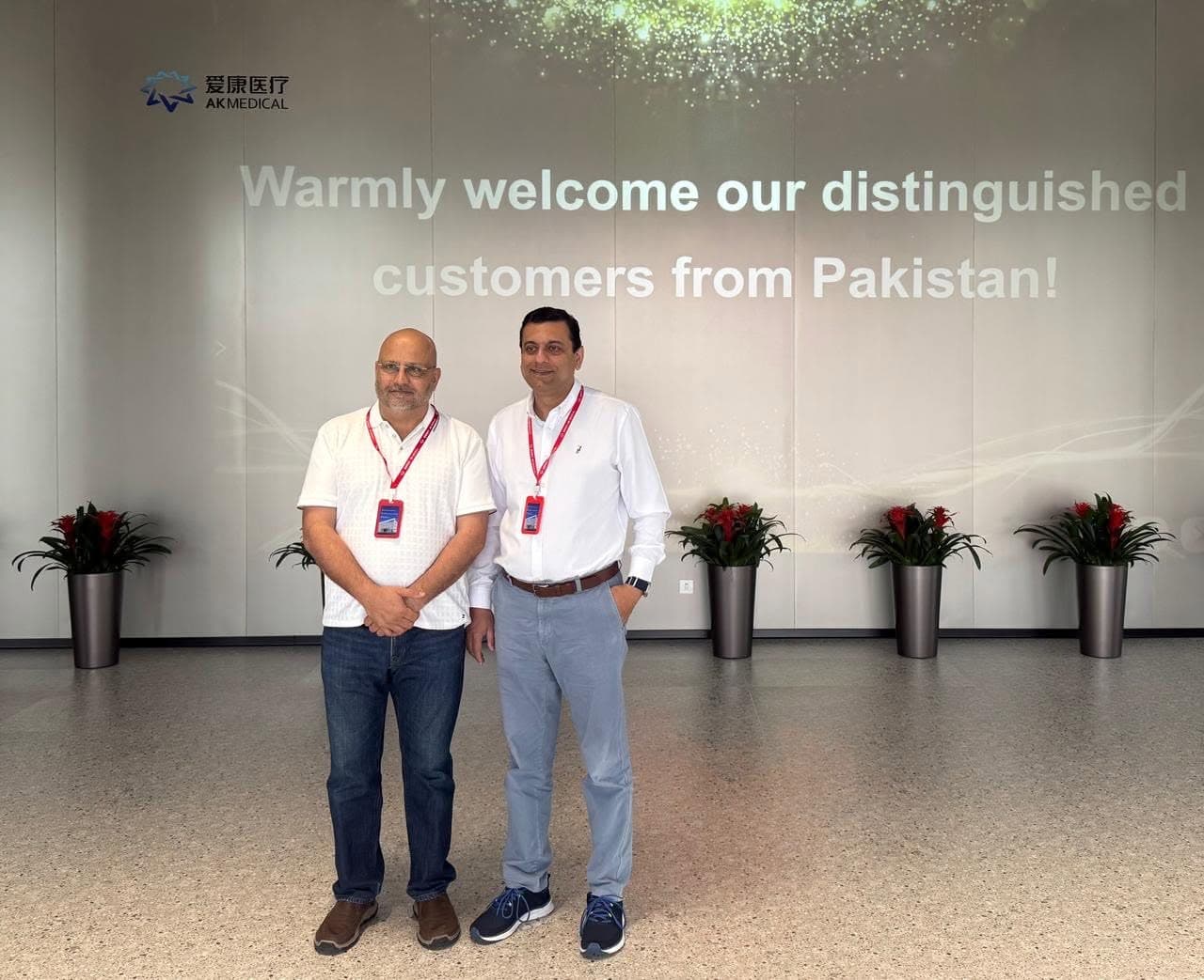 Dr Mujahid Jamil Khattak welcomed as a distinguished visitor from Pakistan at the AK Medical facility in China